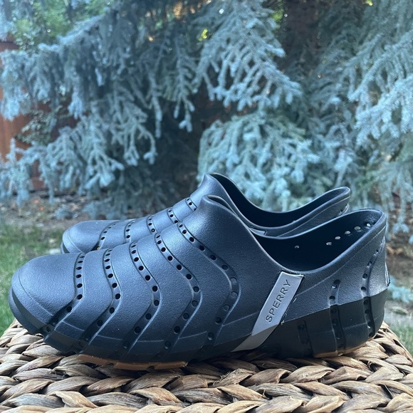 Sperry Top Sider Black Water Strider Athletic Rubber Boat / Work shoe. M7 - W8 - Picture 1 of 8